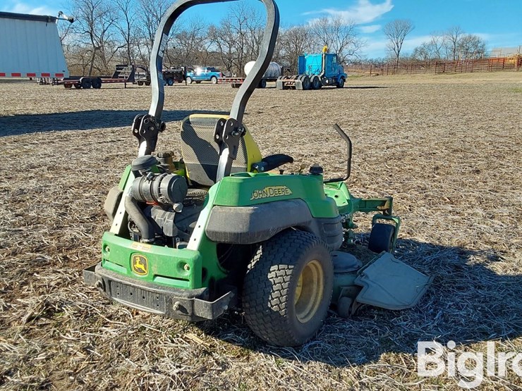 john-deere-z820a-image-5