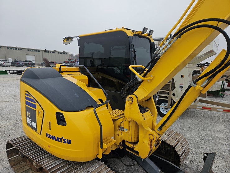 2022-komatsu-pc88mr-11-image-24