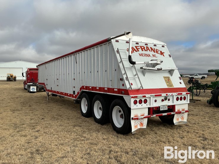 1983-cornhusker-grain-image-7