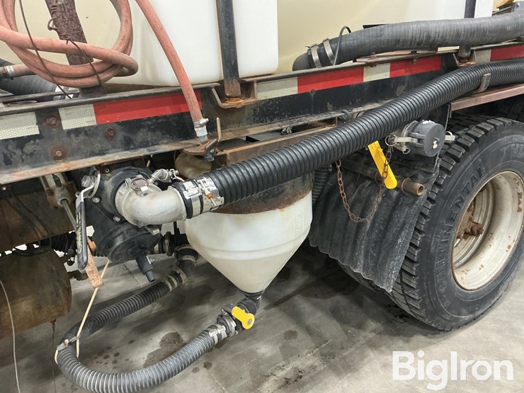 1985-mack-r688st-image-16