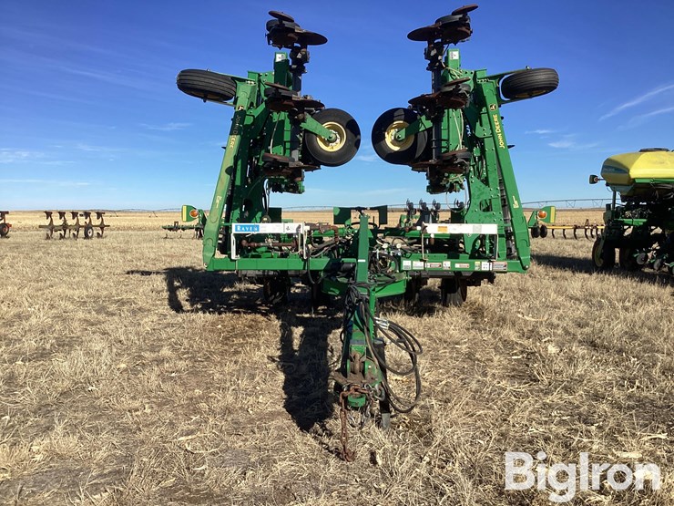 2013-john-deere-2510h-image-2