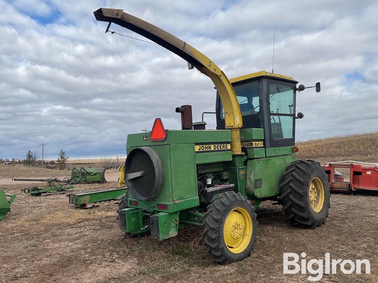 1983-john-deere-5720-image-5