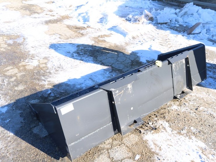 #4171-•-new-holland-84"-lo-profile-bucket-image-3