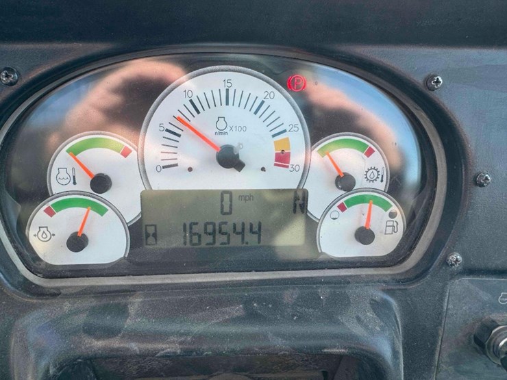 2007-caterpillar-740-image-10