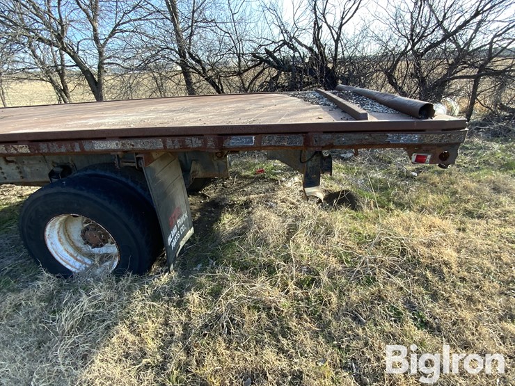 1998-peterbilt-330-image-16