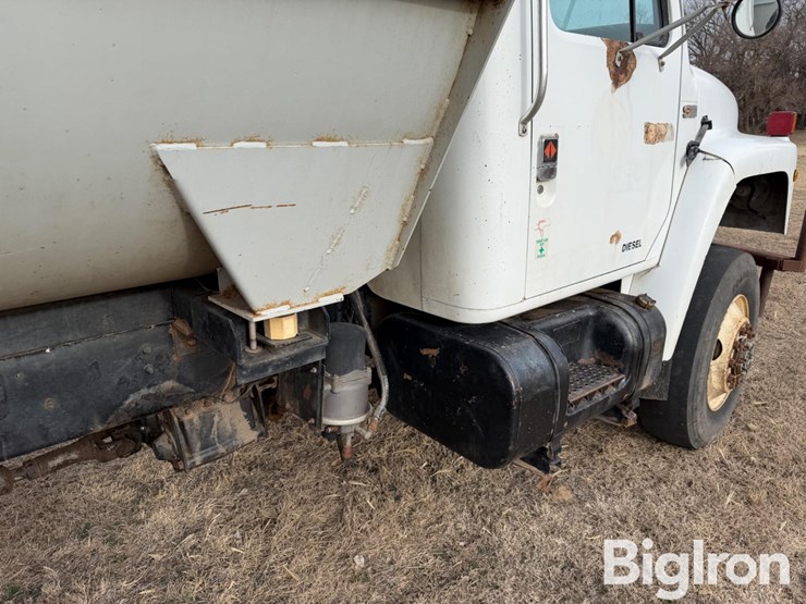 1989-knight-3050-image-15