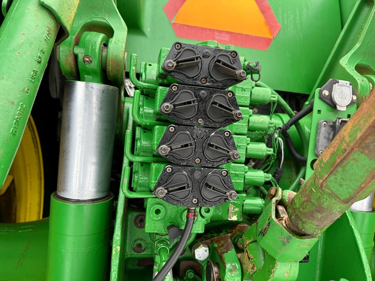 2008-john-deere-8430-image-12
