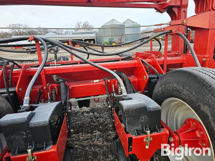 case-ih-1250-image-18