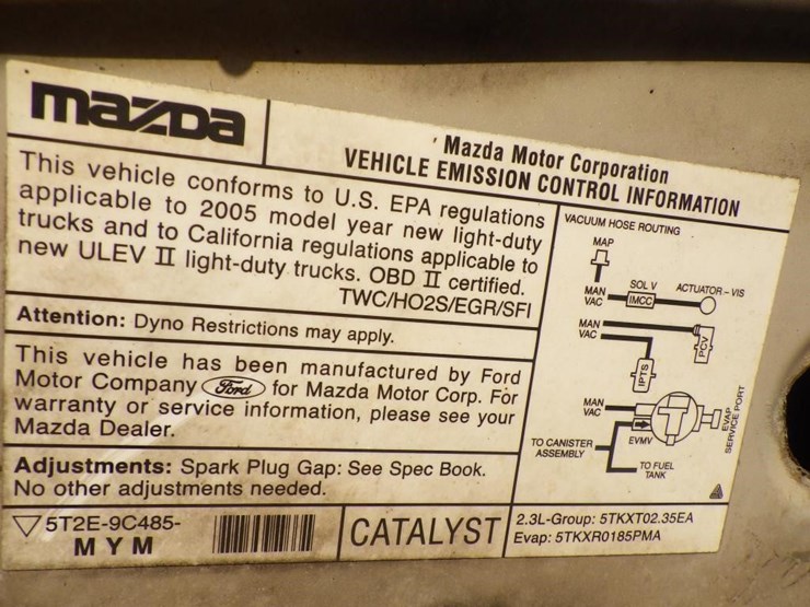 2005-mazda-tribute-image-12