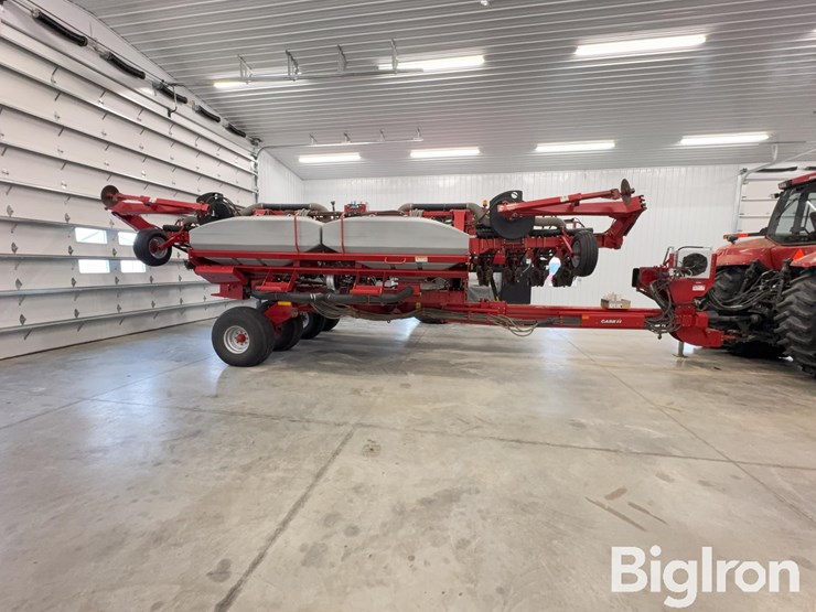 2012-case-ih-1240-image-10