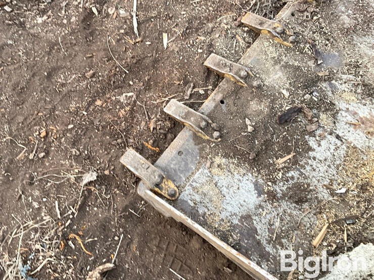 2016-caterpillar-259d-image-11