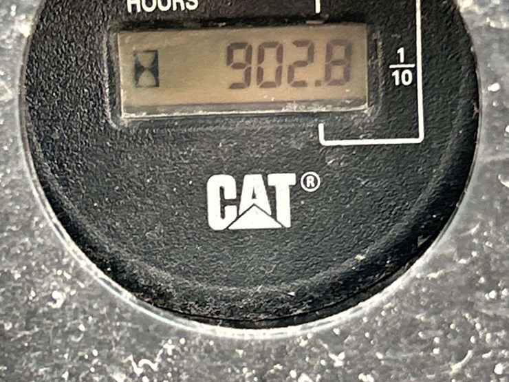 caterpillar-303-image-7