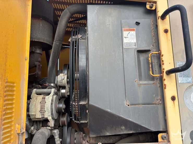 2001-volvo-g710-articulated-motor-grader-image-8