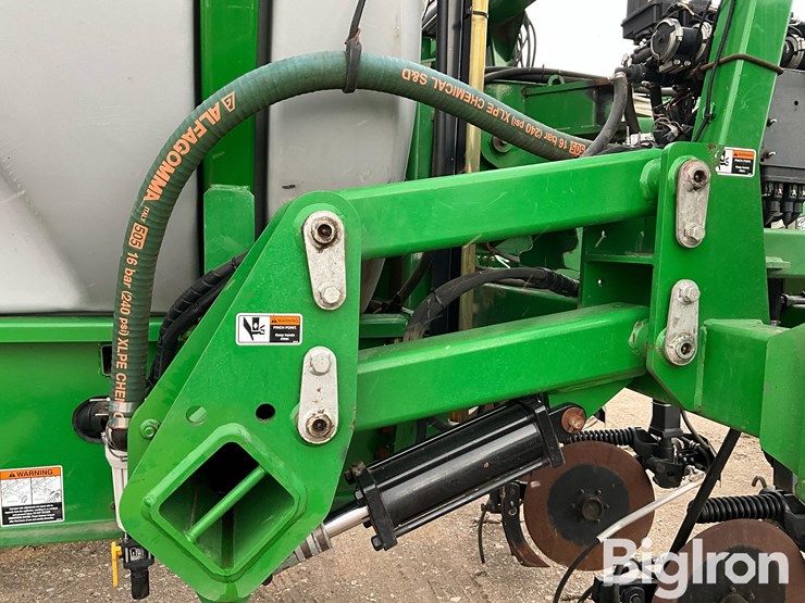 2019-unverferth-nutrimax-2600-image-13