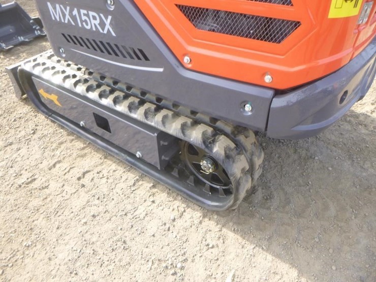 2025-agt-mx15rx-hydraulic-excavator-image-27