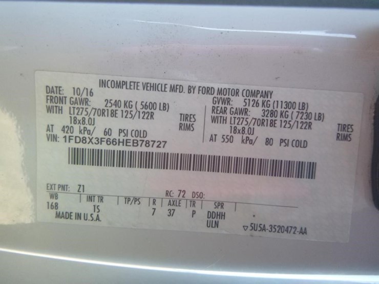 2017-ford-f350-image-25