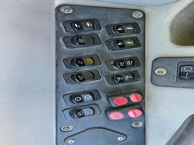 2021-case-321f-image-19