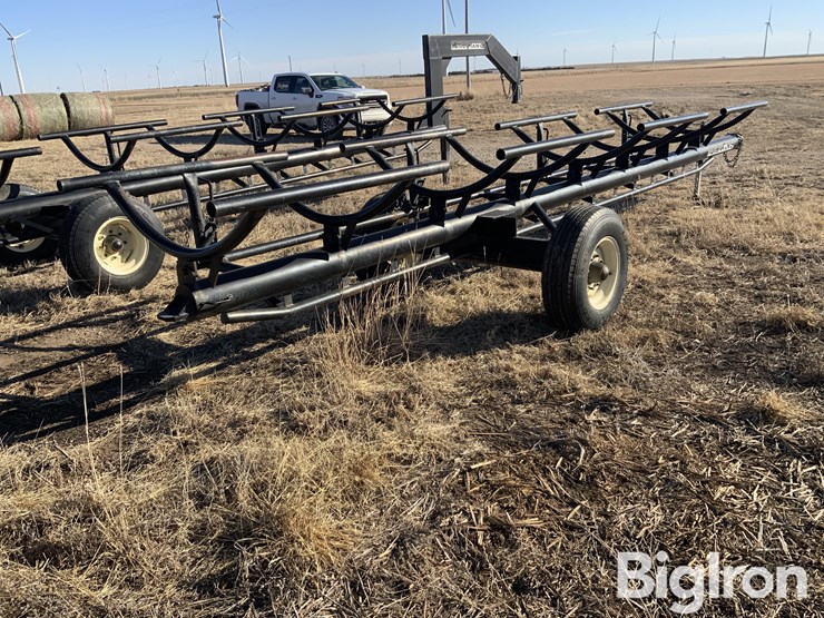 my-d-han-d-s/a-bumper-pull-4-bale-trailer-image-5