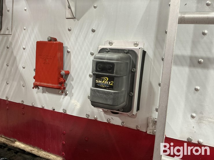 1983-cornhusker-grain-image-16