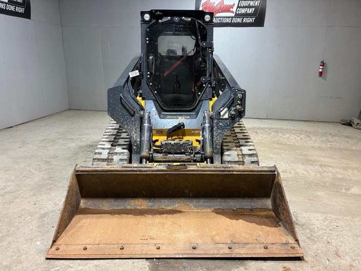 2023-deere-331g-image-8