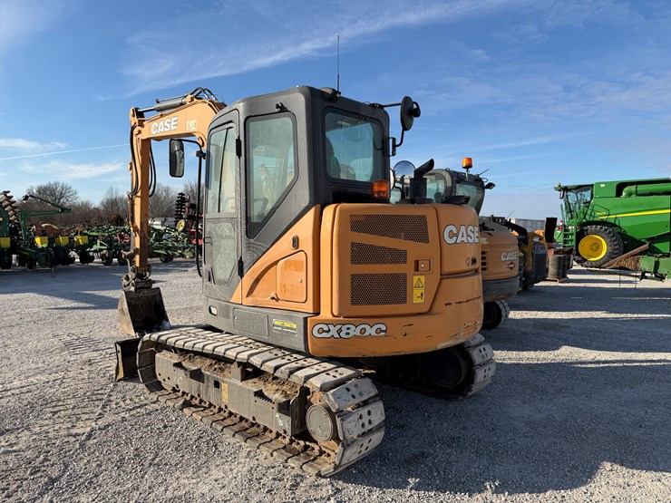 2019-case-cx80c-image-14