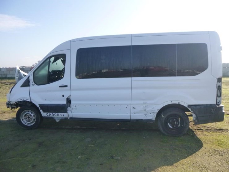 2018-ford-transit-image-6