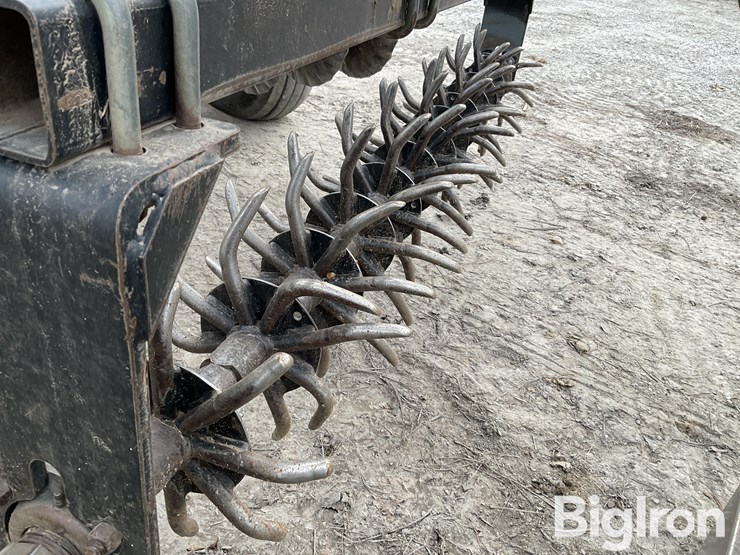 great-plains-2400tt-image-17