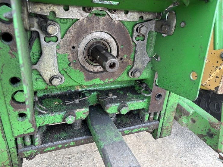 2003-john-deere-7220-image-10