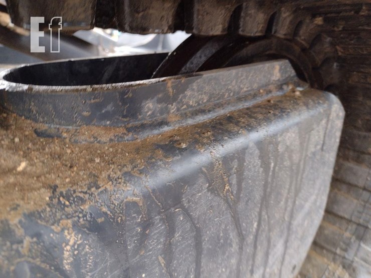 2023-deere-30g-image-41