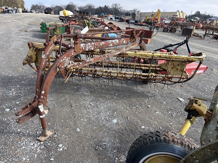 new-holland-256-image-1