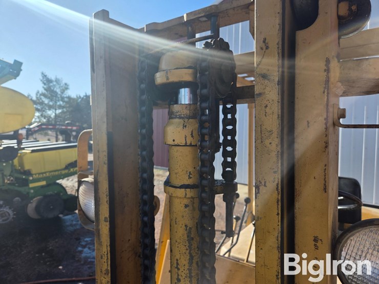 tcm-forklift-image-9