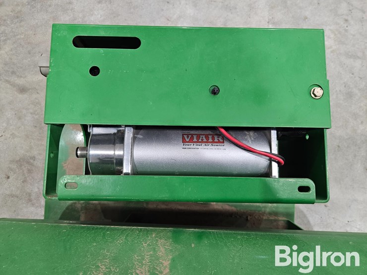 john-deere-1770nt-image-14