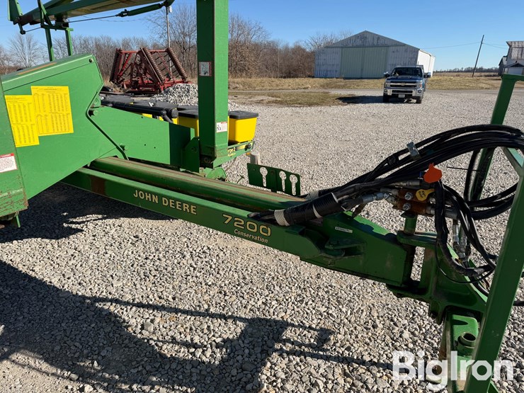 1993-john-deere-250-image-12