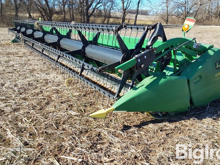 2006-john-deere-635f-image-1