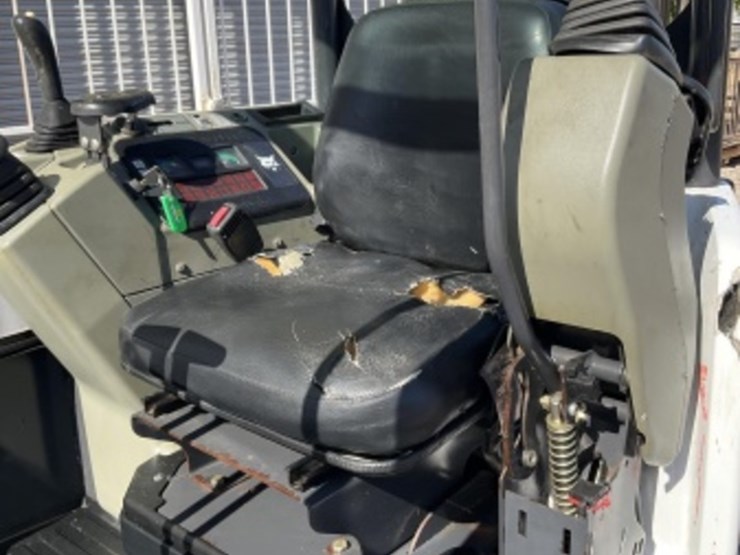 2014-bobcat-e26-image-18