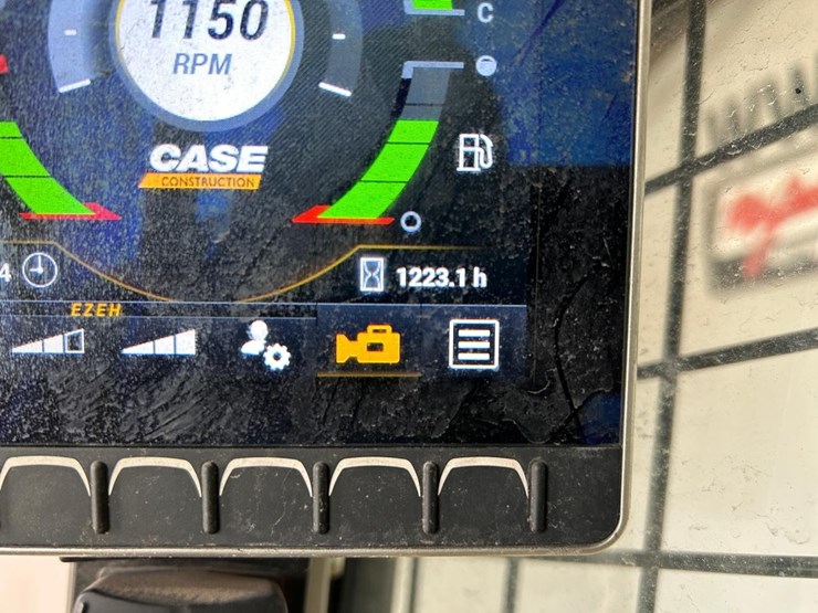 2020-case-sr240b-image-19