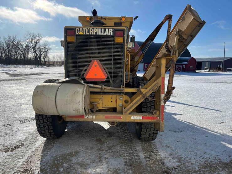 2007-caterpillar-160h-image-8