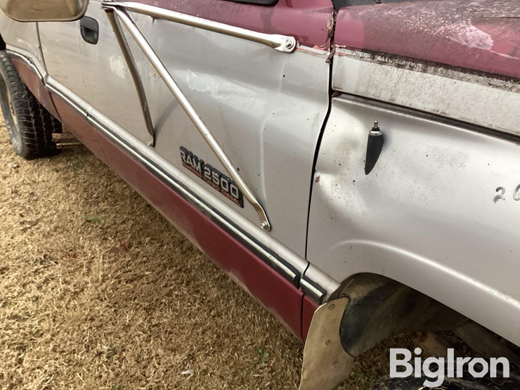 1996-dodge-2500-image-11