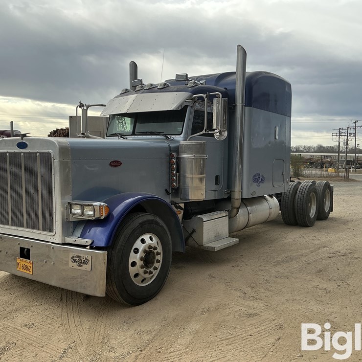 2005 PETERBILT 379