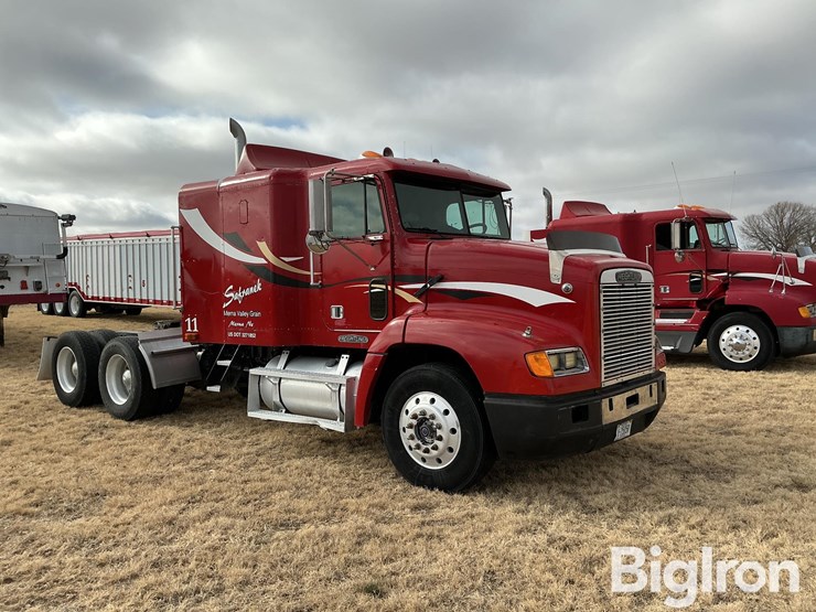 1994-freightliner-fld112-image-3