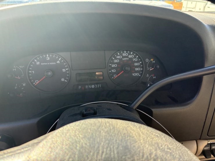 2006-ford-f450-image-13