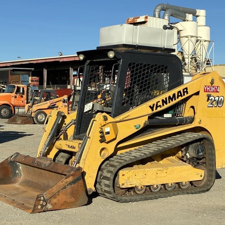 2018 YANMAR T210