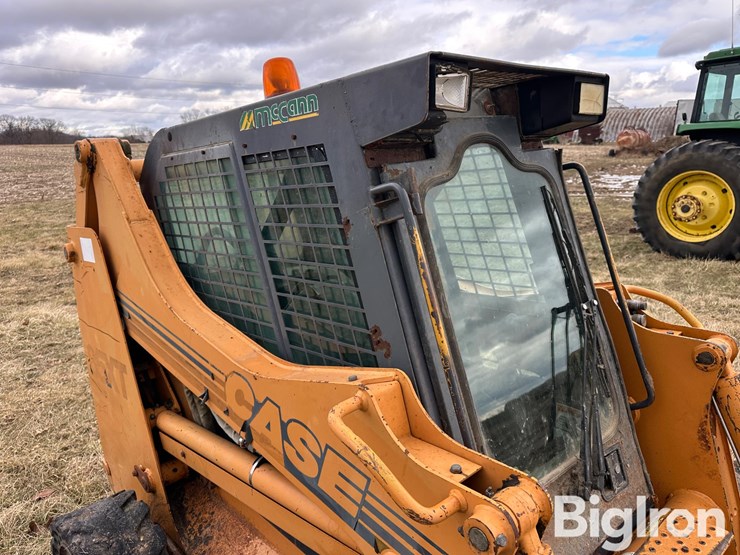 2001-case-85-xt-image-16