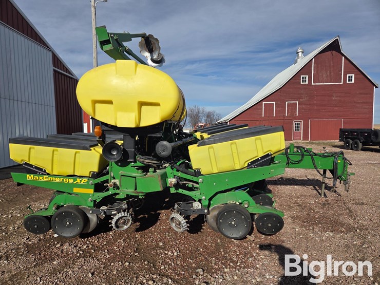 2012-john-deere-1760-image-2