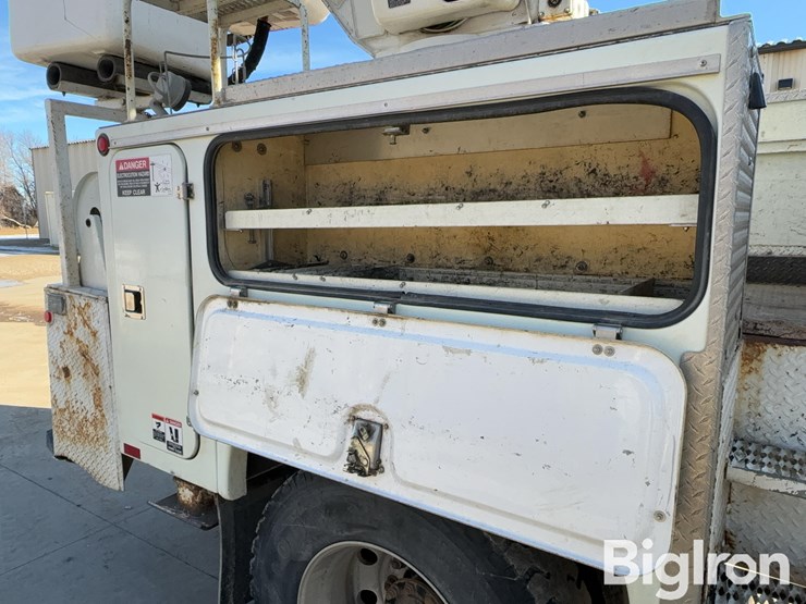 2005-international-7400-image-19