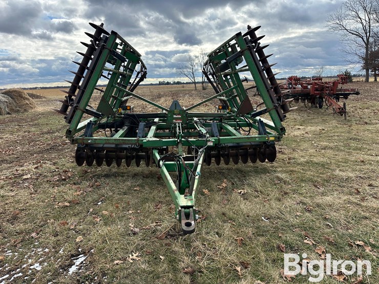 john-deere-724-image-2