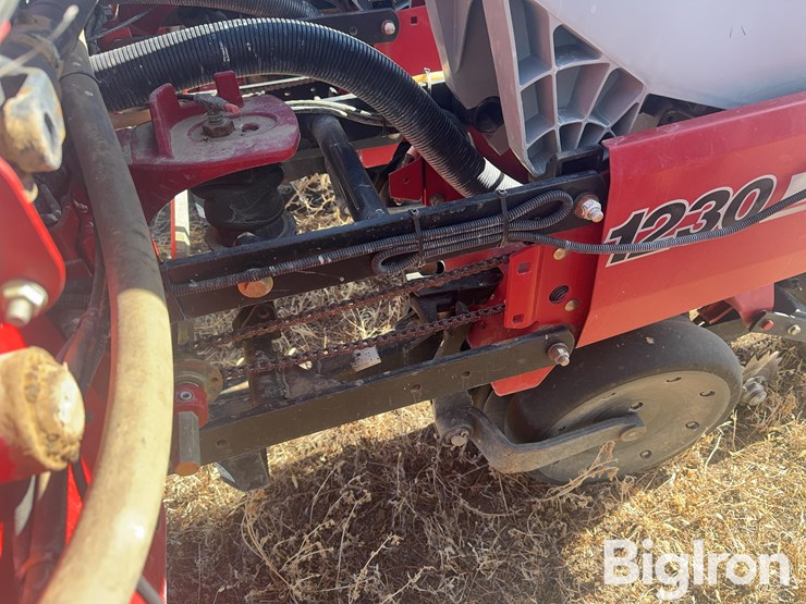 2010-case-ih-1230-image-14