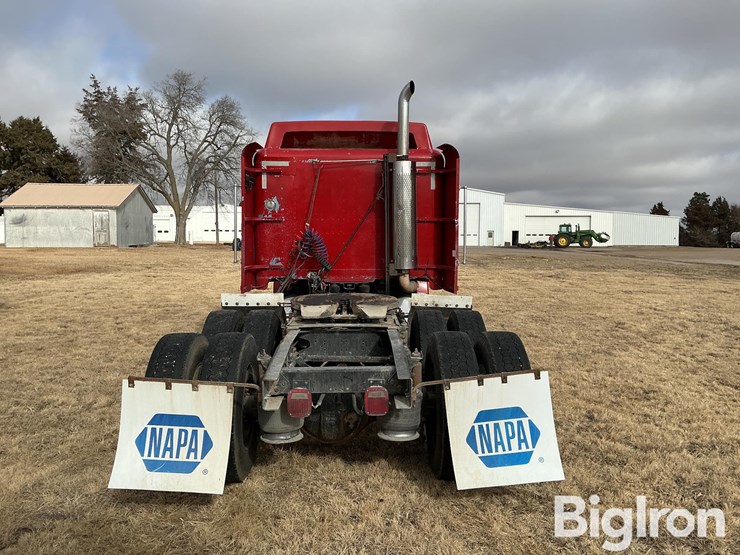1994-freightliner-fld112-image-6