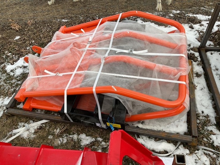 skid-steer-clamp-grabber-cl100,-40"-100"-width,-49-opening,-serial-c-bj2512514-image-3