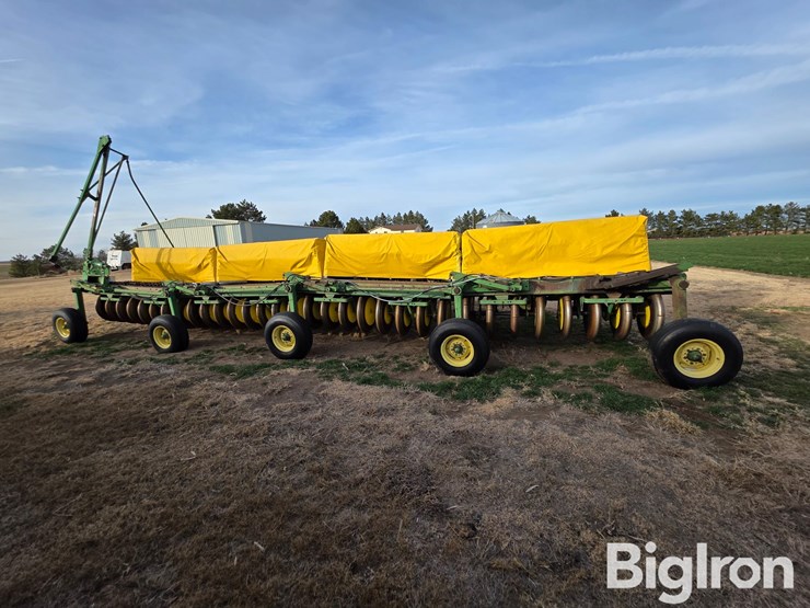 john-deere-9300-image-7